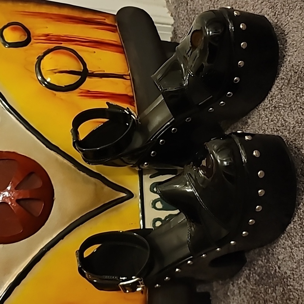 Shoes